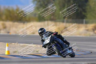 media/Dec-16-2023-CVMA (Sat) [[bb38a358a2]]/Race 9 500 Supersport-350 Supersport/